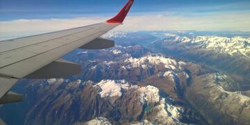 Cada vez más pasajeros se suben a un avión por primera vez\u002E (UNPLASH)