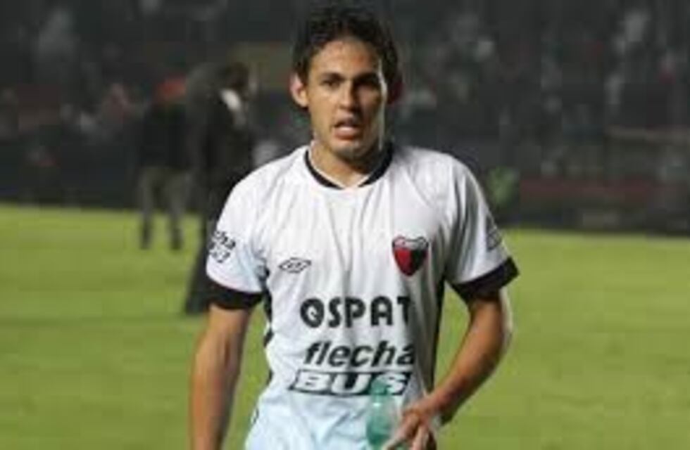 Belgrano avanza en la llegada de Marcelo Meli