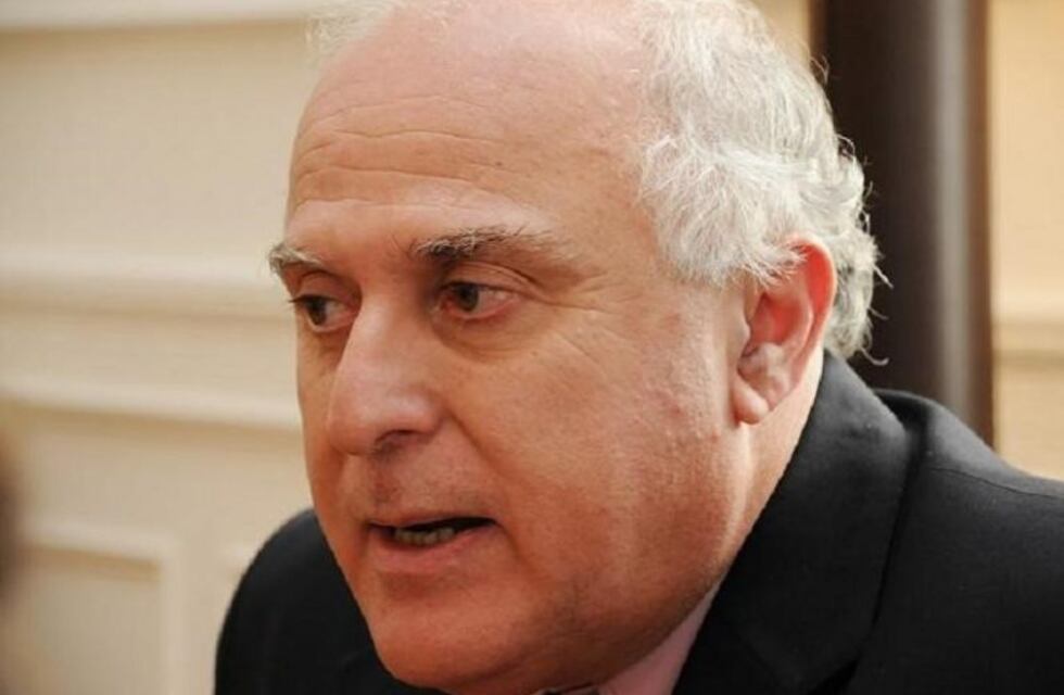 Lifschitz admitió que las empresas que le siguen a Monticas "no son mejores"