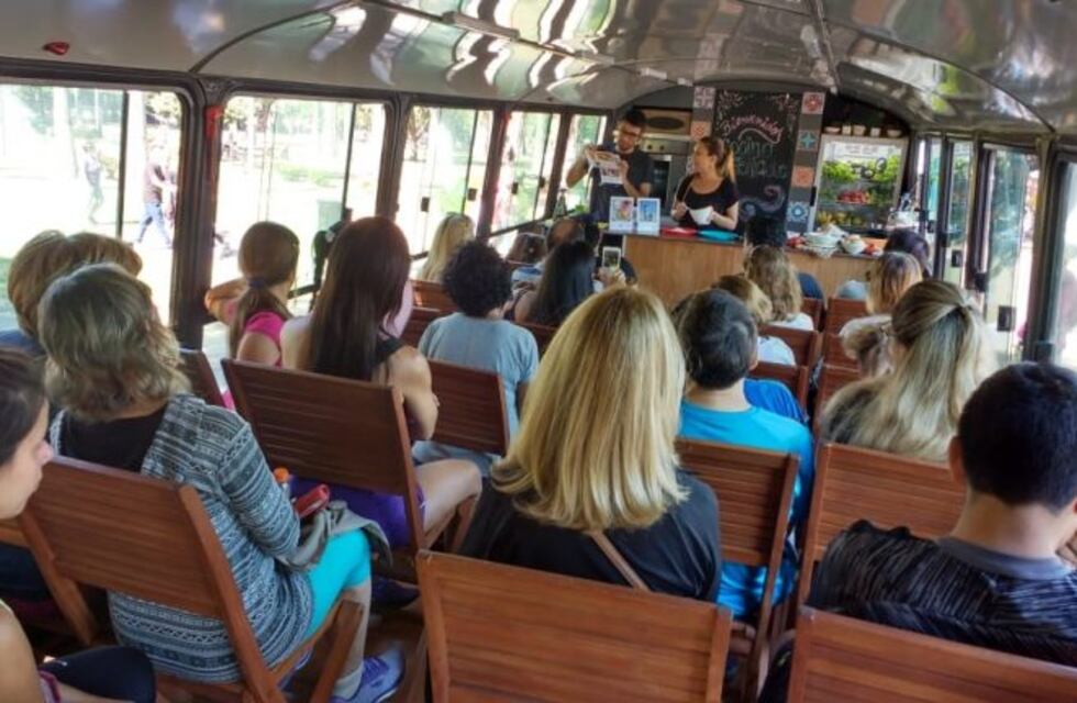 Las cocinas se encienden en el Mercado del Patio