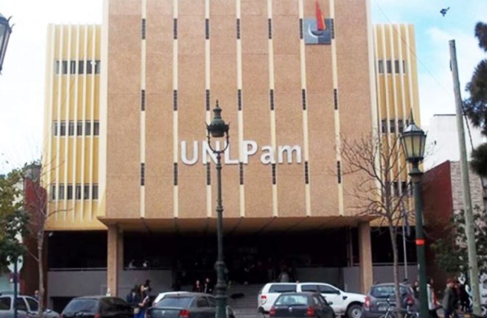 Mesa redonda en Santa Rosa para analizar la confiabilidad de las encuestas