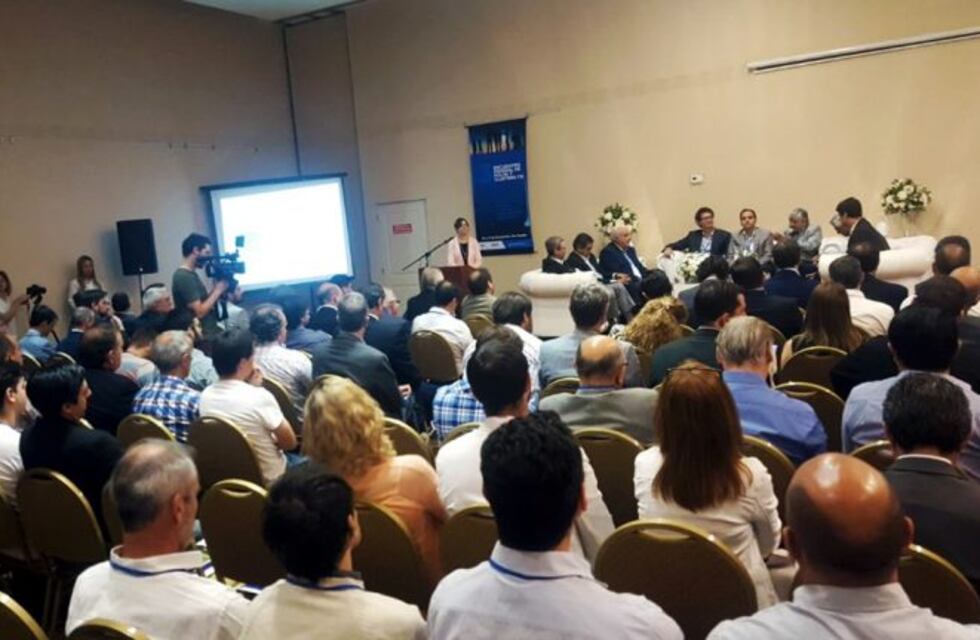 Mesa TIC proyecta parque tecnológico regional