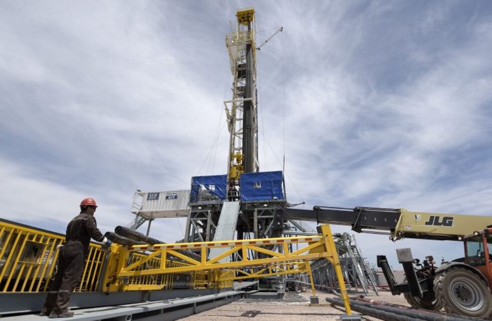 Por cada peso que sube el dólar, ingresan unos $900 millones en regalías petroleras