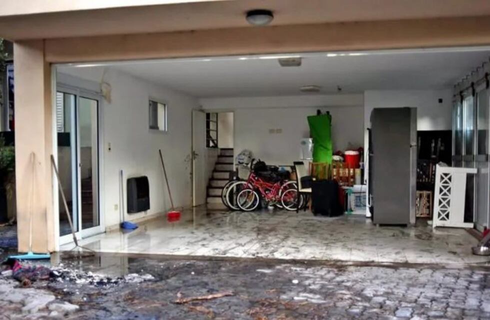 Villa Gesell: detienen a tres hombres por robar en casas de vecinos que ayudaban a apagar el incendio