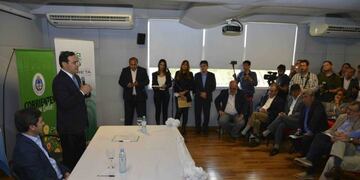 El Gobierno provincial consiguió el acuerdo compensatorio con el EBY\u002E