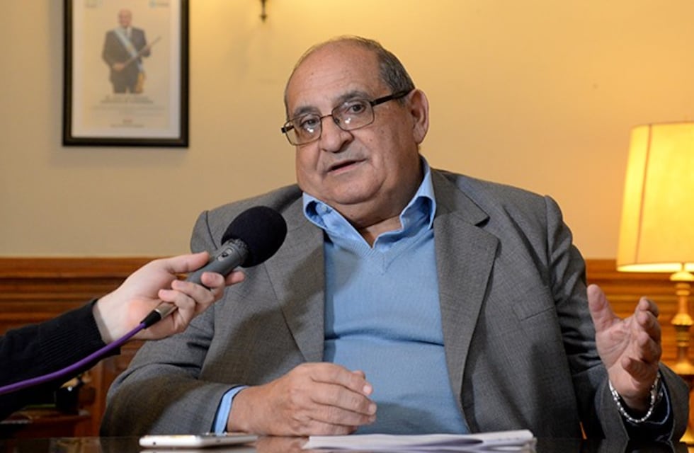 En Tucumán, los empleados públicos no tendrán el bono de fin de año