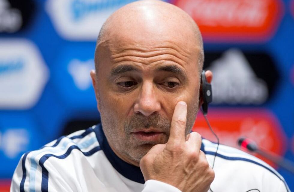 Sampaoli llamó a una radio para pedir un tema de La Renga