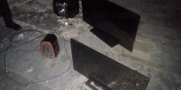 Lo encontraron en pleno robo en una casa de San Luis\u002E