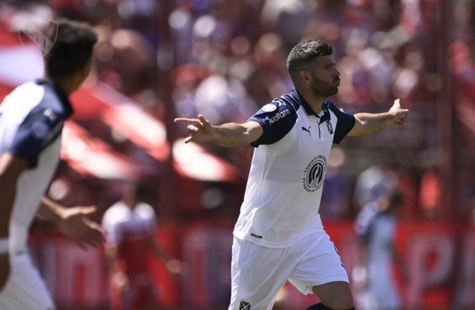Superliga: Independiente le ganó 2-0 a Argentinos en La Paternal