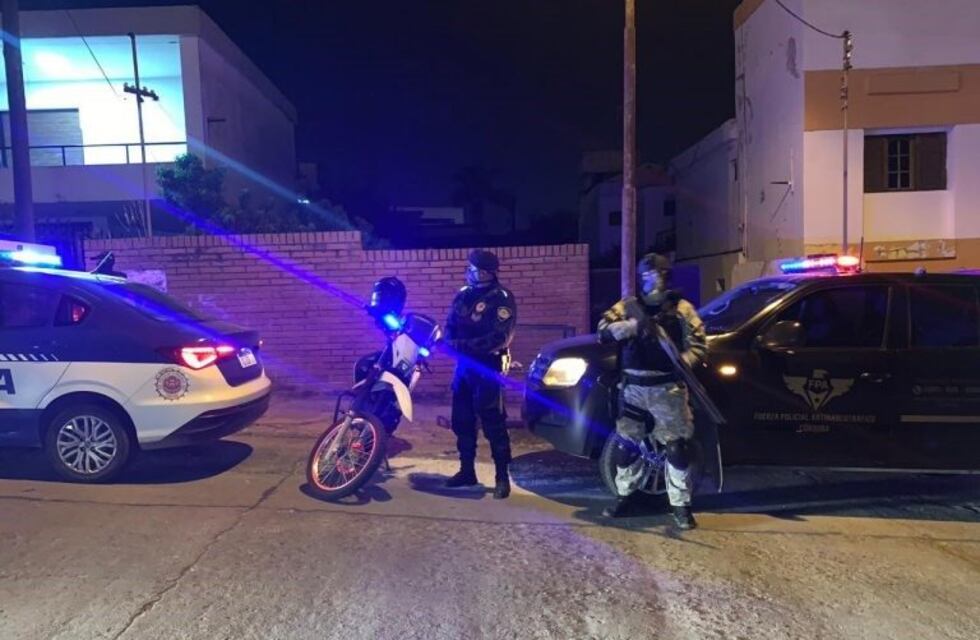 Allanamiento y detención de un "referente narco" en un hotel de Carlos Paz