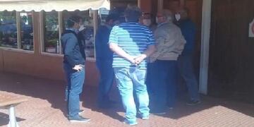Comerciantes de Eldorado expresaron la necesidad de reabrir sus negocios al intendente