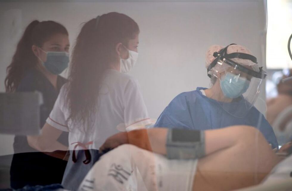 Restricción comercial y de esparcimiento por 14 días