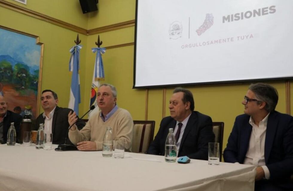 Para elevar el turismo Iguazú conectará con Madrid
