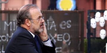 El legislador recordó que pasó ocho días en coma inducido luego de su crisis asmática\u002E (Facebook)