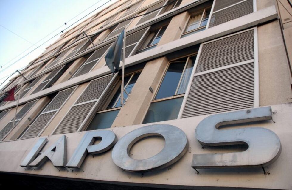 Clínicas y Sanatorios santafesinos dejarían de atender a pacientes de Iapos
