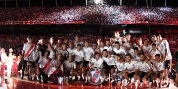 River festejó el 9/12 (Foto: Twitter/River)