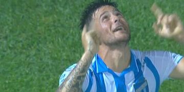 Con un golazo Heredia igualó la serie para el Decano