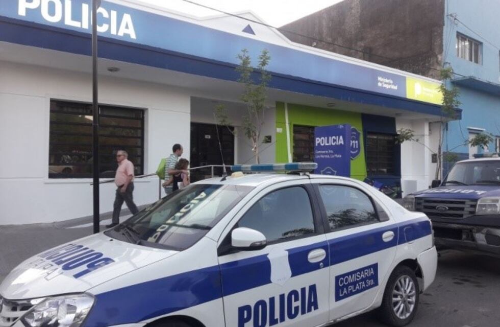 Detienen a un hombre acusado de golpear a su mujer