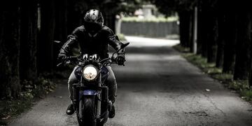 Otro motociclista que se quedó sin nada