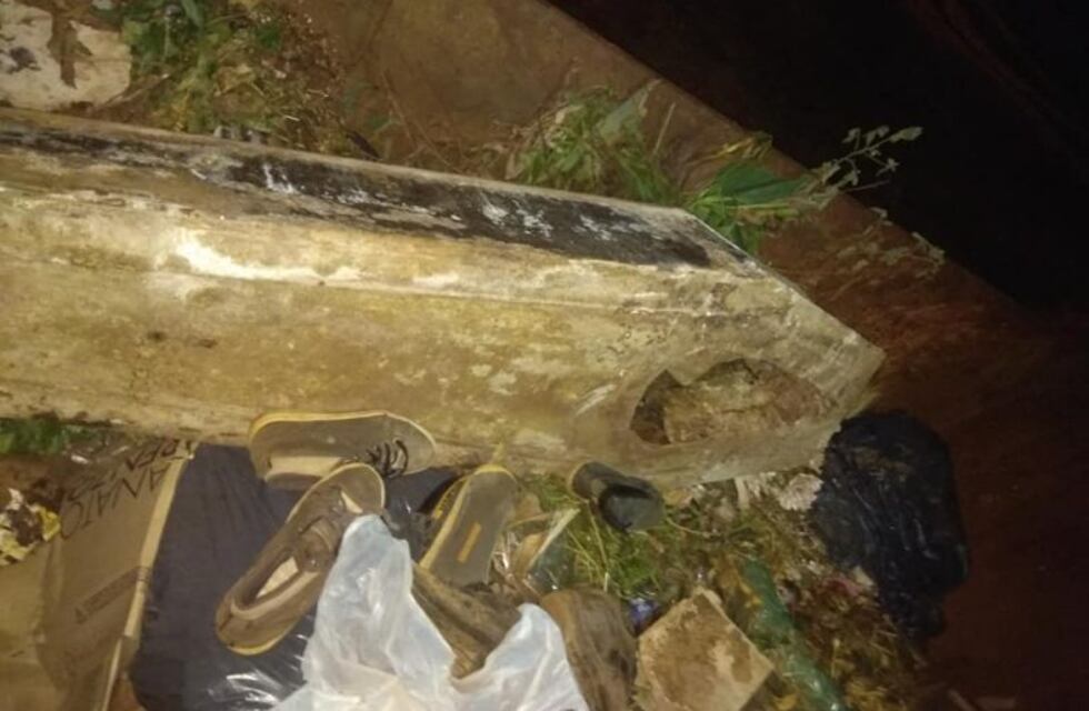 Hallaron un ataúd dentro de un contenedor al costado del cementerio de Iguazú
