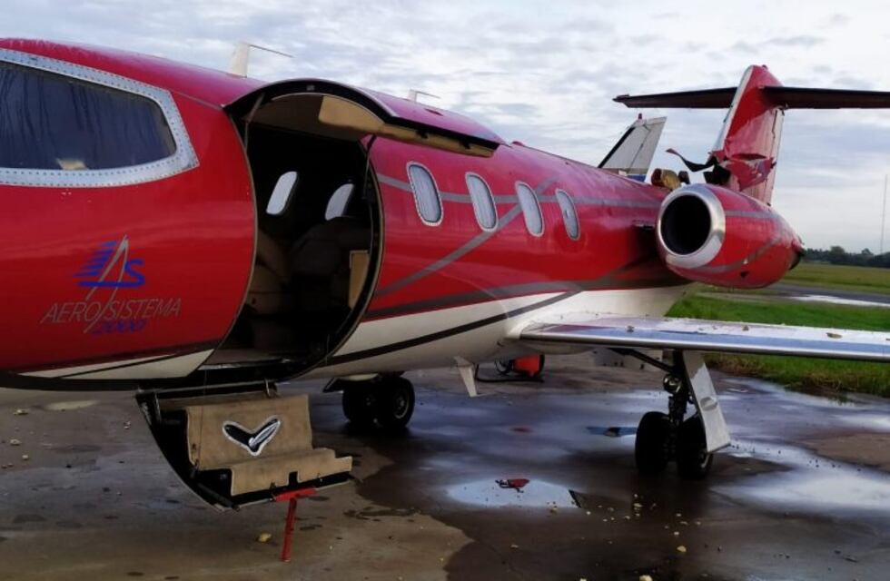 Explotó la cola de un avión privado que cargaba oxígeno en el Aeropuerto de San Fernando