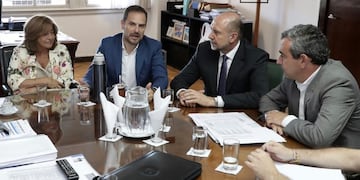 Perotti y Javkin viajaron a Buenos Aires para encauzar los trabajos de restauración del Monumento a la Bandera\u002E (Prensa Perotti)
