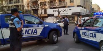 Controles en la calle por el aislamiento social obligatorio\u002E