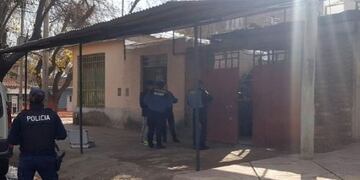 Un importante despliegue policial se vio en el barrio residencial 1 de Mayo de Las Heras, a raíz de disparos y heridos\u002E