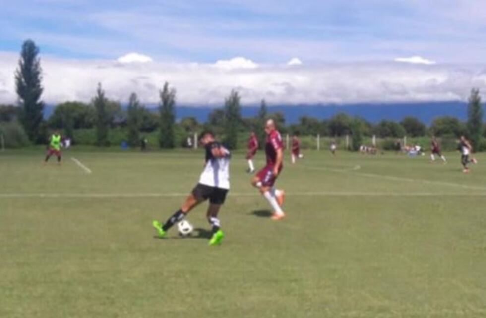 En su primer amistoso, Central Córdoba derrotó a San Antonio de Salta