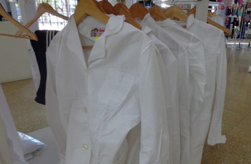 Comercios de indumentaria y calzados ofrecerán "precios cuidados" en artículos escolares