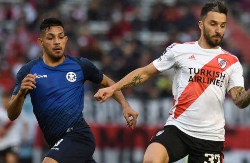 Facundo Medina, tras el triunfo de Talleres en Núñez: "River me sacó de la villa y me formó"