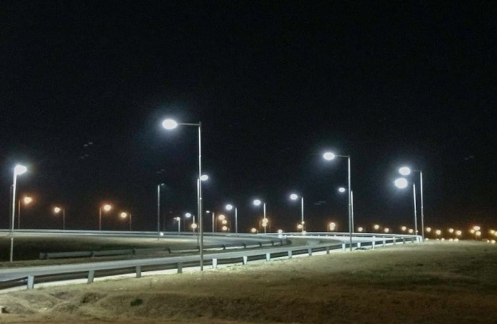 Las luces led llegan a la iluminación de la Circunvalación