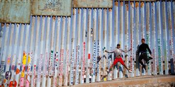 Migrantes de Honduras parten en caravana hacia Estados Unidos (REUTER)