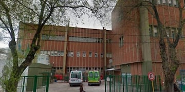 Una nena murió ahogada tras caer en una pileta