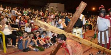 El “Vía Crucis de los Migrantes y Refugiados de las Colectividades” será el 5 de abril