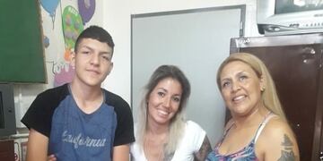 Nahuel, Nadie Flores y la madre del alumno, Ruth\u002E
