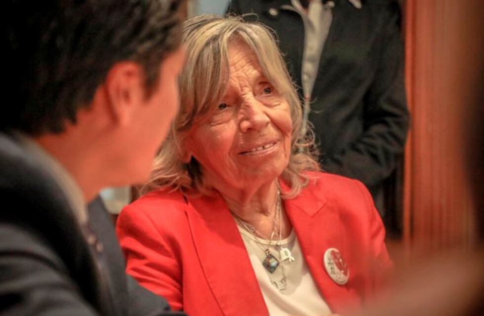 Digitalizarán las actas de personas nacidas durante la última dictadura cívico-militar en Córdoba