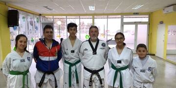 Medallas de oro y plata para los alumnos del Polideportivo Municipal