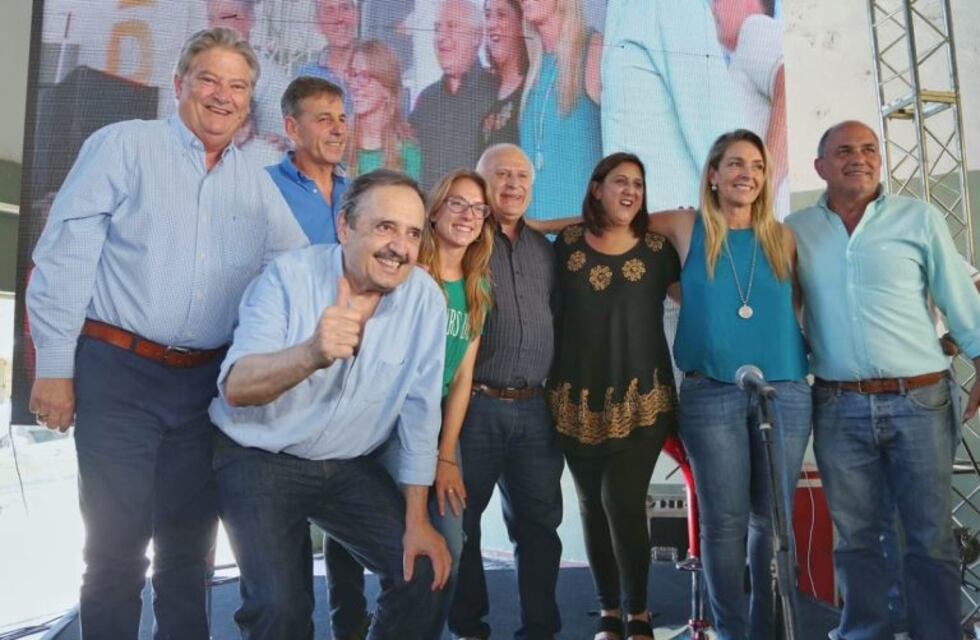 Lifschitz y Alfonsín festejaron los 35 años de democracia junto a radicales santafesinos