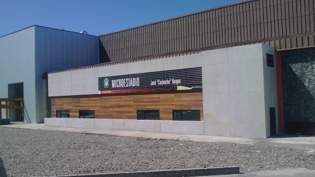 Microestadio Cochocho Vargas, Ushuaia\u002E