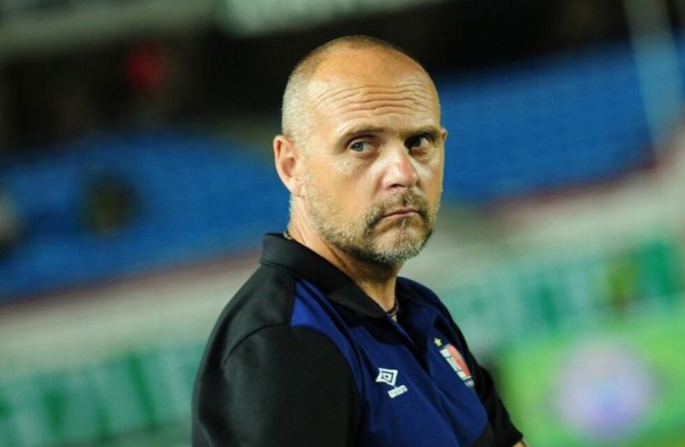 Se bajó Torrente y sólo quedan dos nombres para reemplazar a Llop