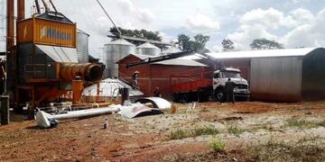 Silos procesadores de la planta de alimentos balanceados en San Antonio\u002E (Irigoyeninforma)