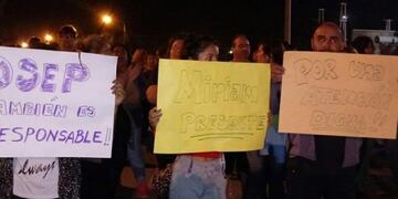 Docentes y el pueblo de Lavalle pide justicia\u002E