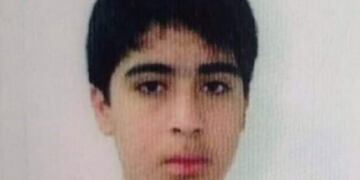 Buscan a un adolescente que desapareció de su casa