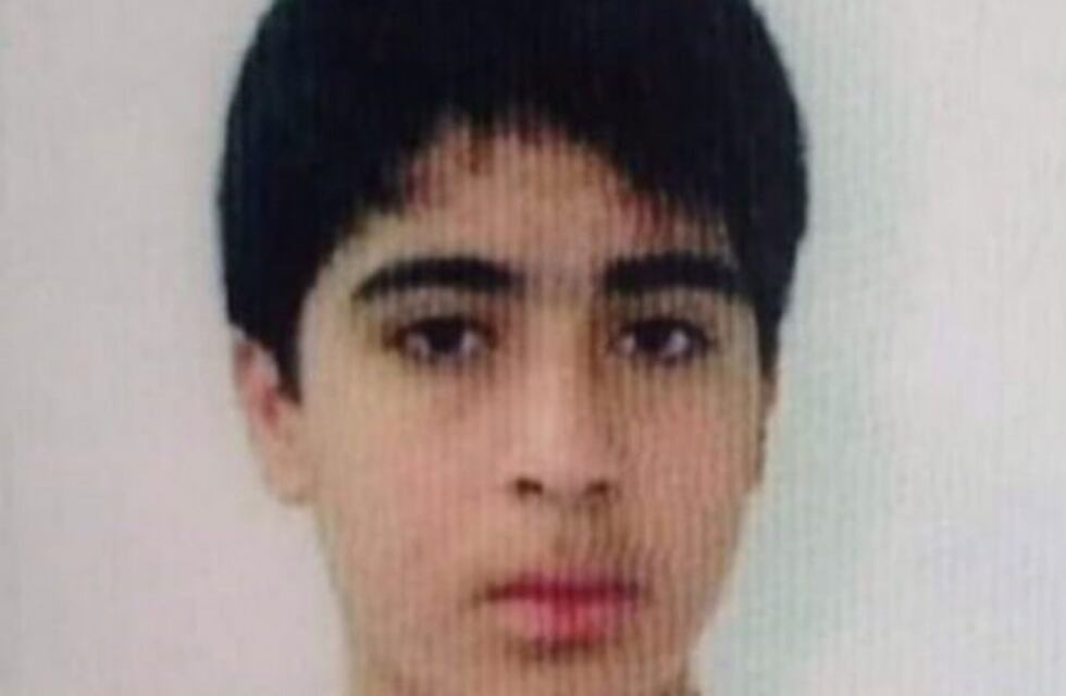 Buscan a un adolescente que desapareció de su casa