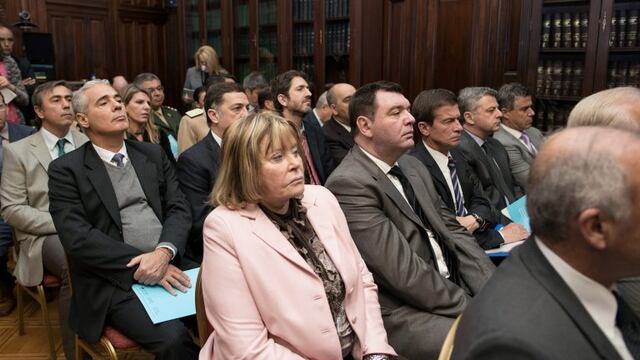 control de las pinchaduras legalesrnrnDYN58, BUENOS AIRES 29/09/2016, FIRMA DE CONVENIO ENTRE LA CORTE SUPREMA DE JUSTICIA Y EL CONGRESO PARA PROFUNDIZAR LA TRANSPARENCIA DEL SISTEMA DE ESCUCHAS JUDICIALES.FOTO:DYN/CIJ. ciudad de buenos aires maria servin