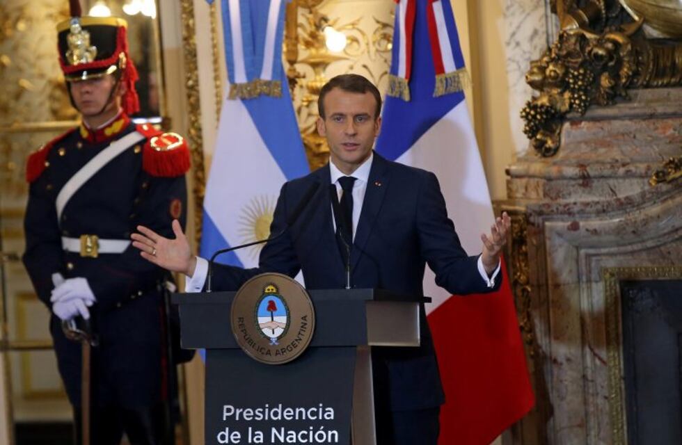 Macron ratificó su apoyo a las reformas de Macri y reclamó el acompañamiento de inversores