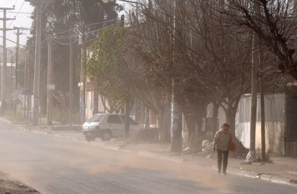 Vientos: suspenden las clases en algunos distritos escolares