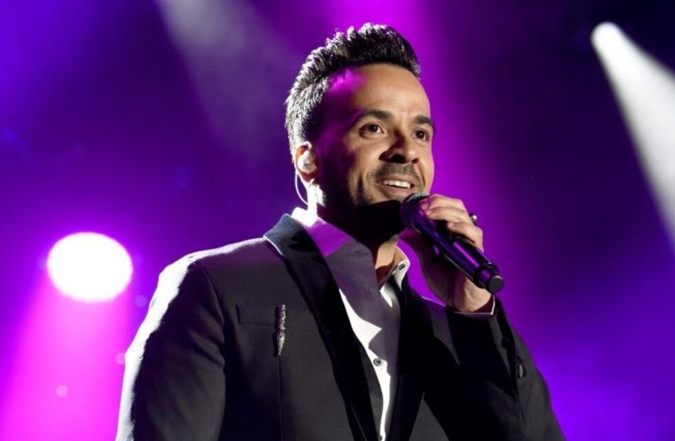 Luis Fonsi será el artista internacional de la Fiesta Nacional del Sol