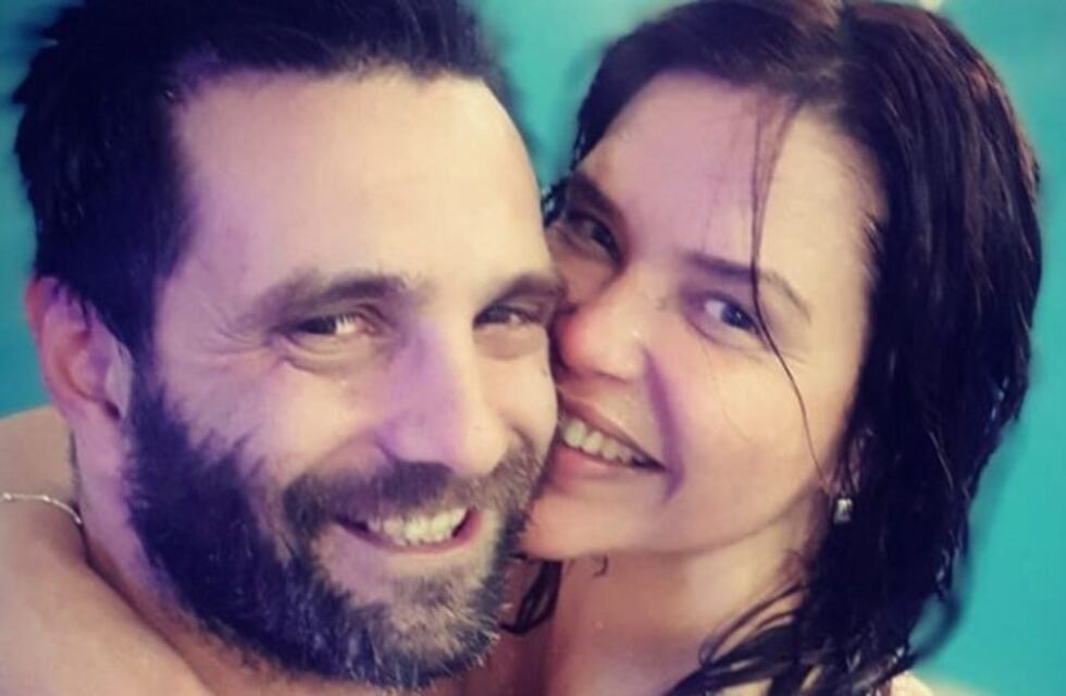 Nazarena Velez se tatuó el apodo de su novio en el hombro: "Te amo Bocha"